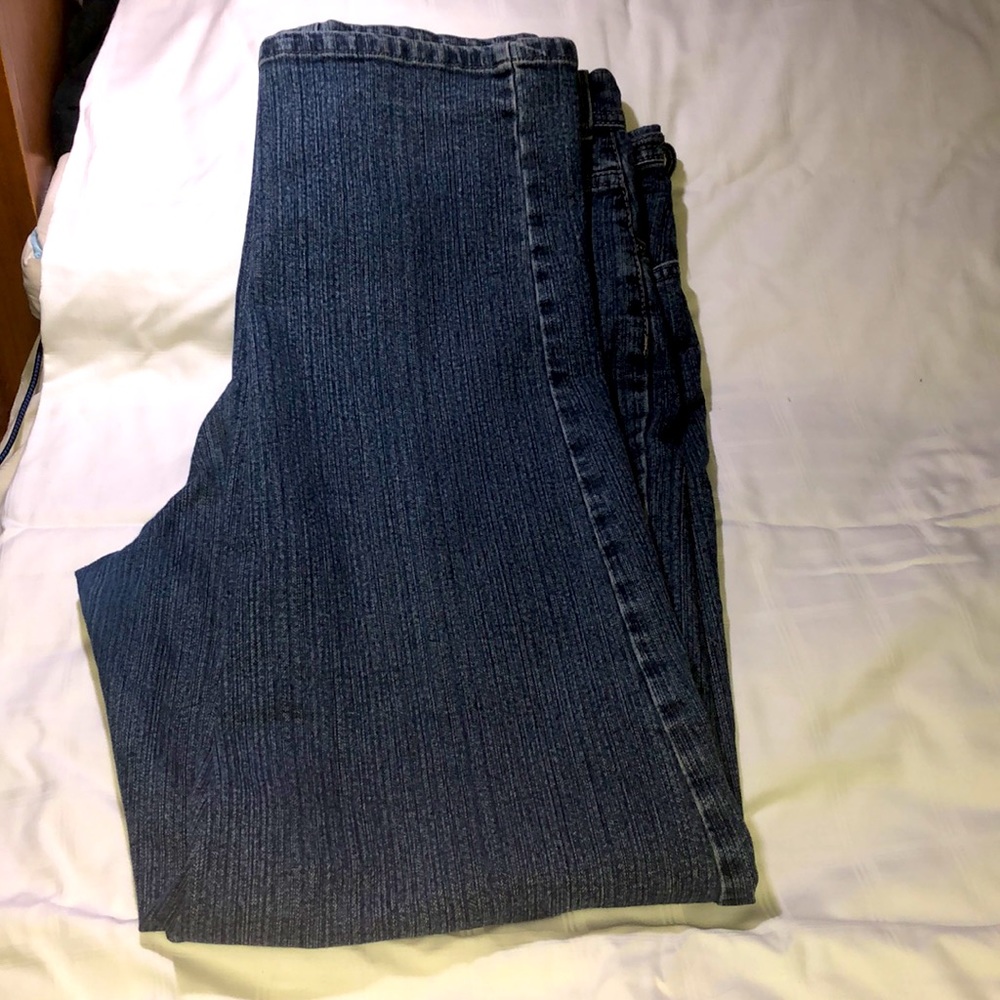 🌹🌹Gloria Vanderbilt Denim Jeans Size 12 Average🌹🌹 - Picture 2 of 7